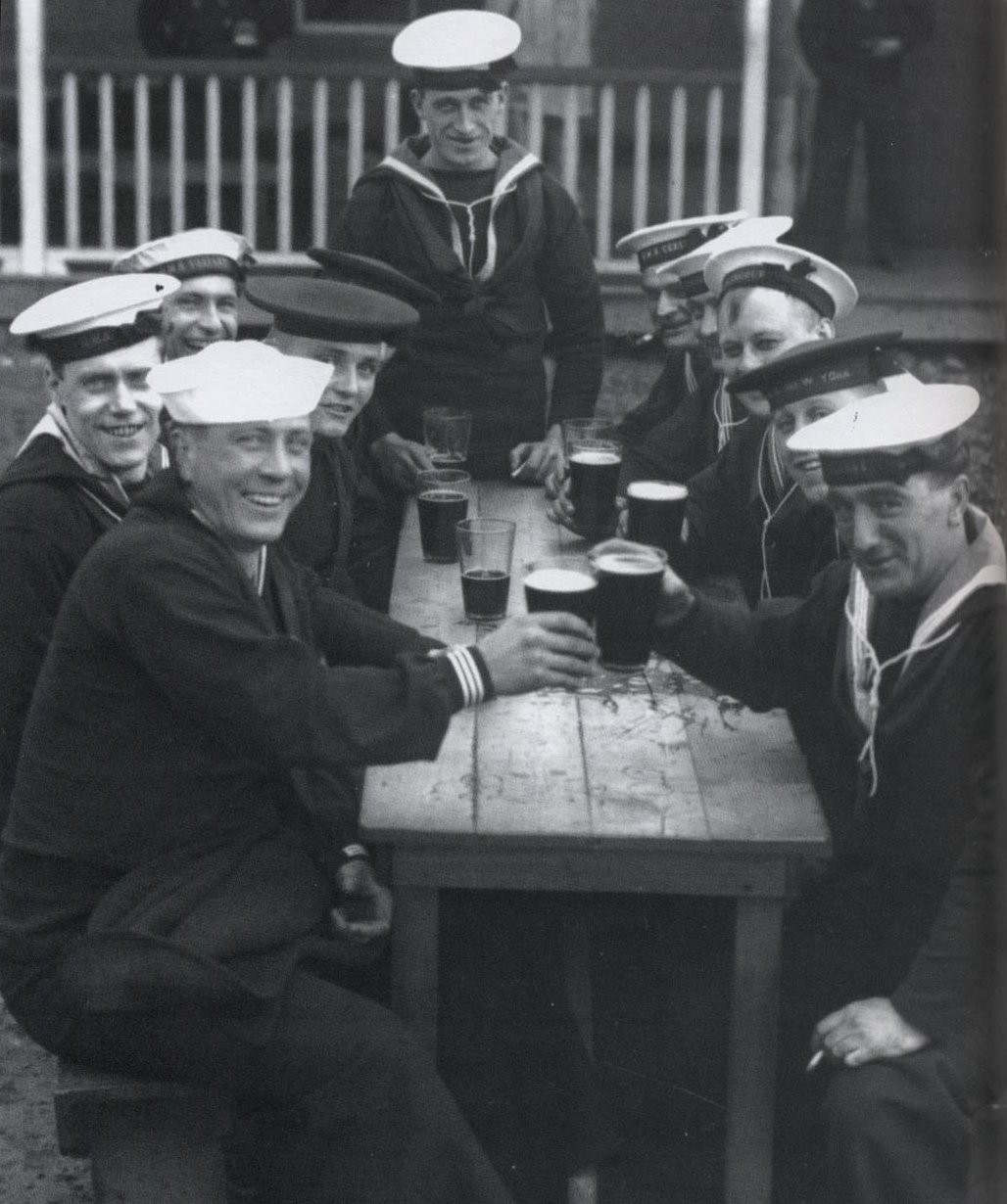 American and British Sailors, Rosyth, WWII